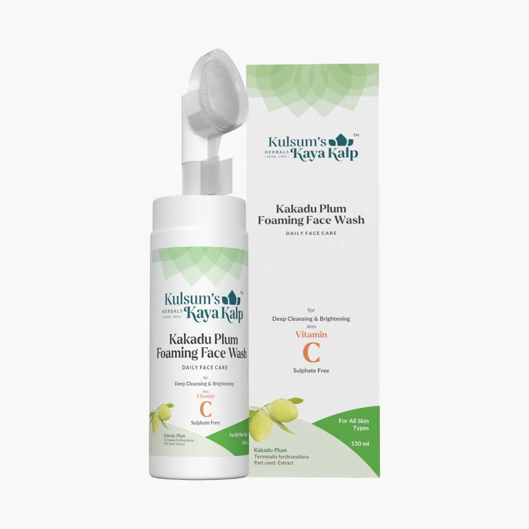 Kakadu Plum Foaming face Wash with Vitamin C - Image 3